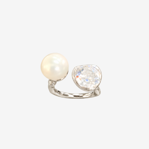 Pearl & Teardrop Cubic Zirconia Open Ring Hammered Silver Adjustable Statement Ring for Women Wedding Party Jewelry