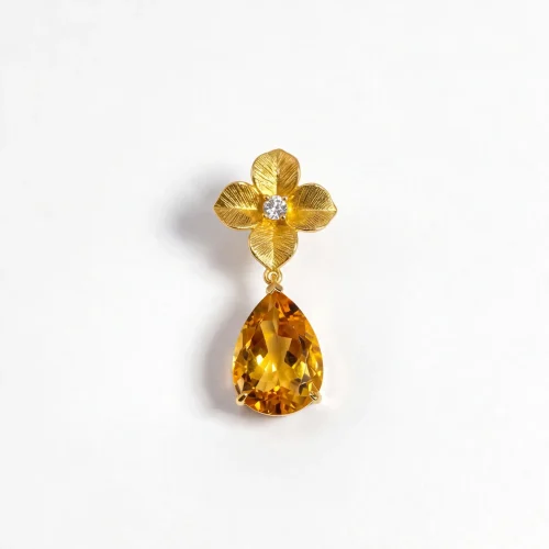 Citrine flower pendant