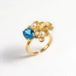 Topaz flower ring