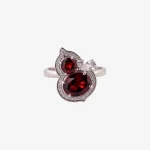 Mini Gourd Garnet Ring